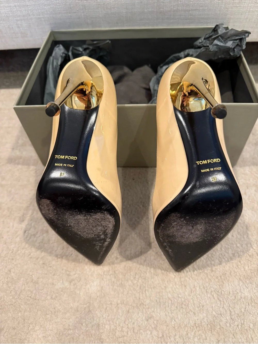 Tom Ford Nude Patent Leather Pointed Toe Pumps